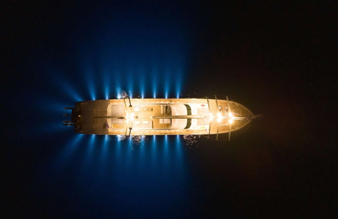 An image of De Love yacht