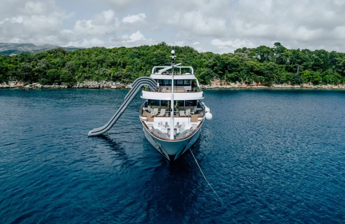 An image of Symphony yacht