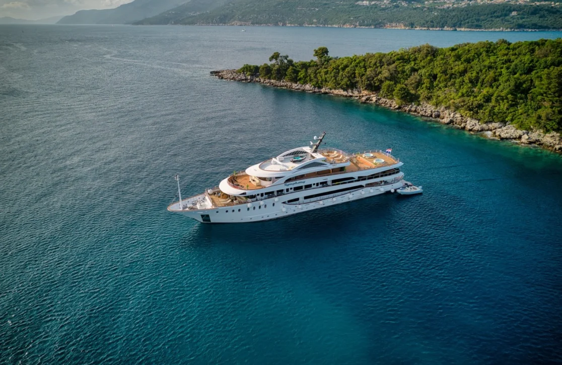 An image of Symphony yacht