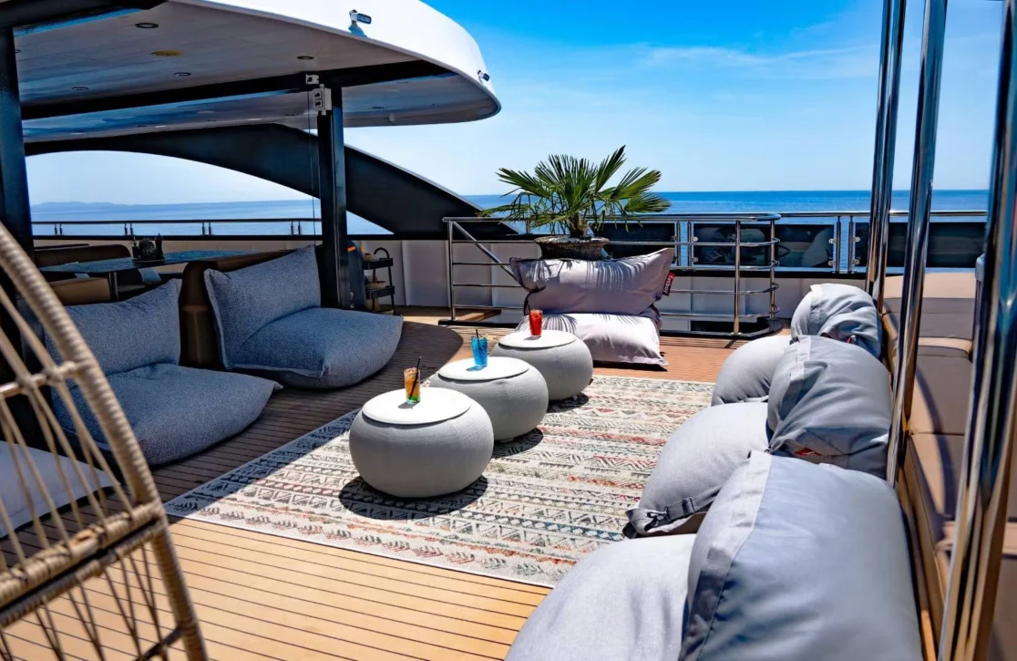 An image of Aretha yacht