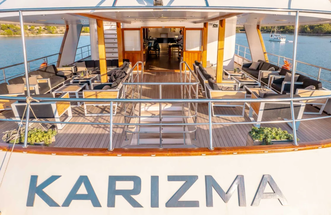 An image of Karizma yacht