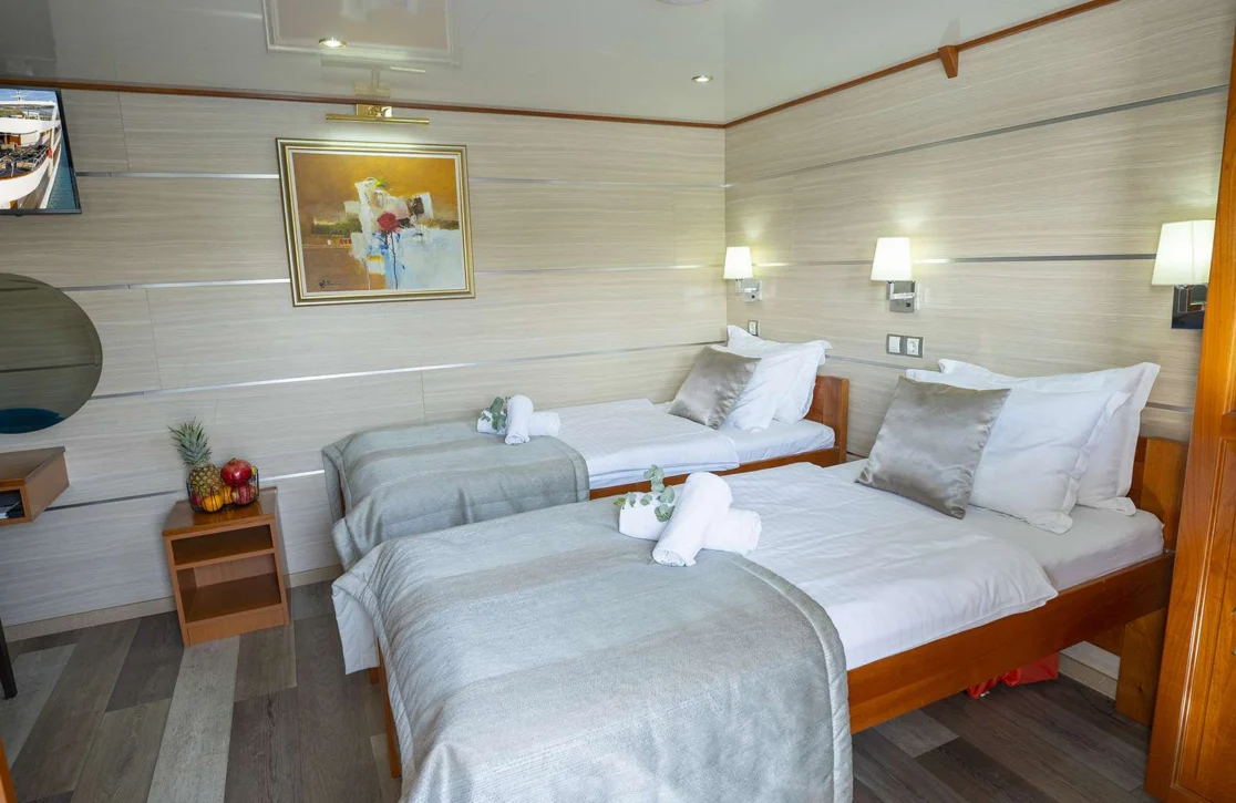 An image of Karizma yacht