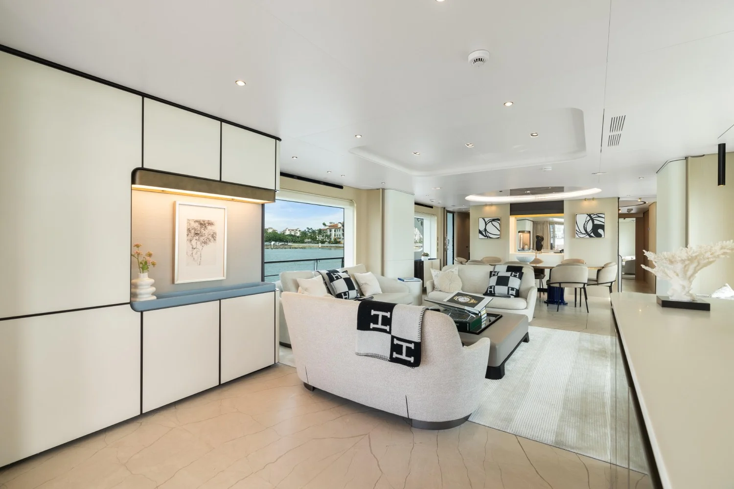 A preview of interior Living area