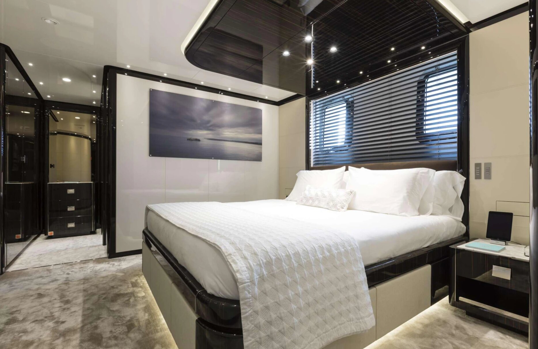 A preview of interior Bedroom cabin