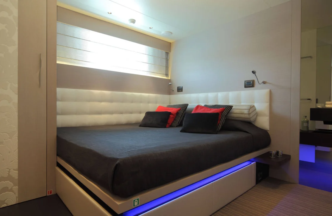 An image of Aurora yacht