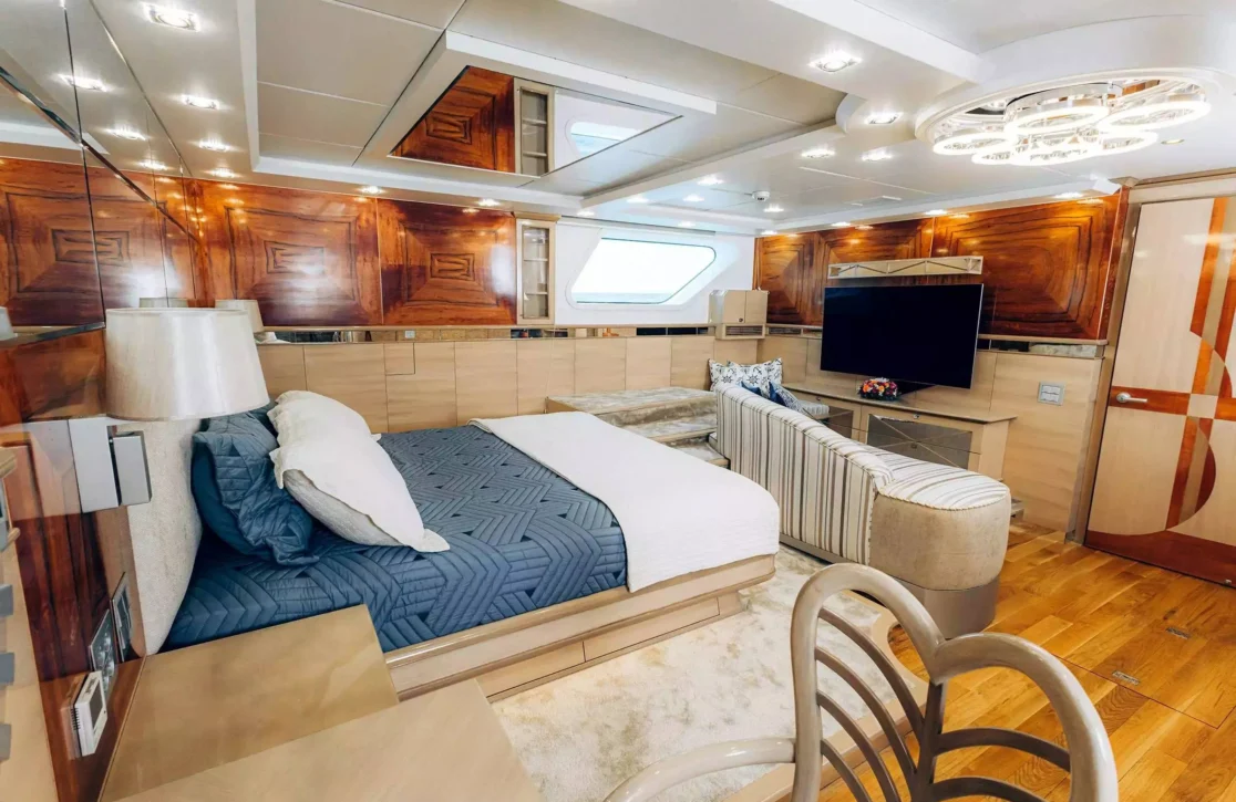 An image of Destiny yacht