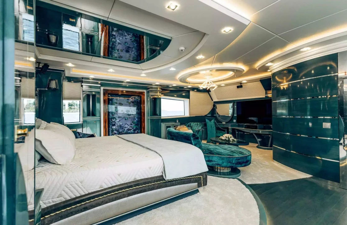 An image of Destiny yacht
