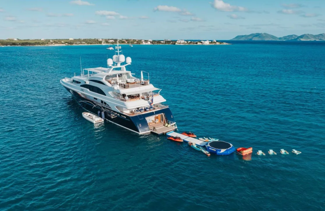 An image of Lady B yacht