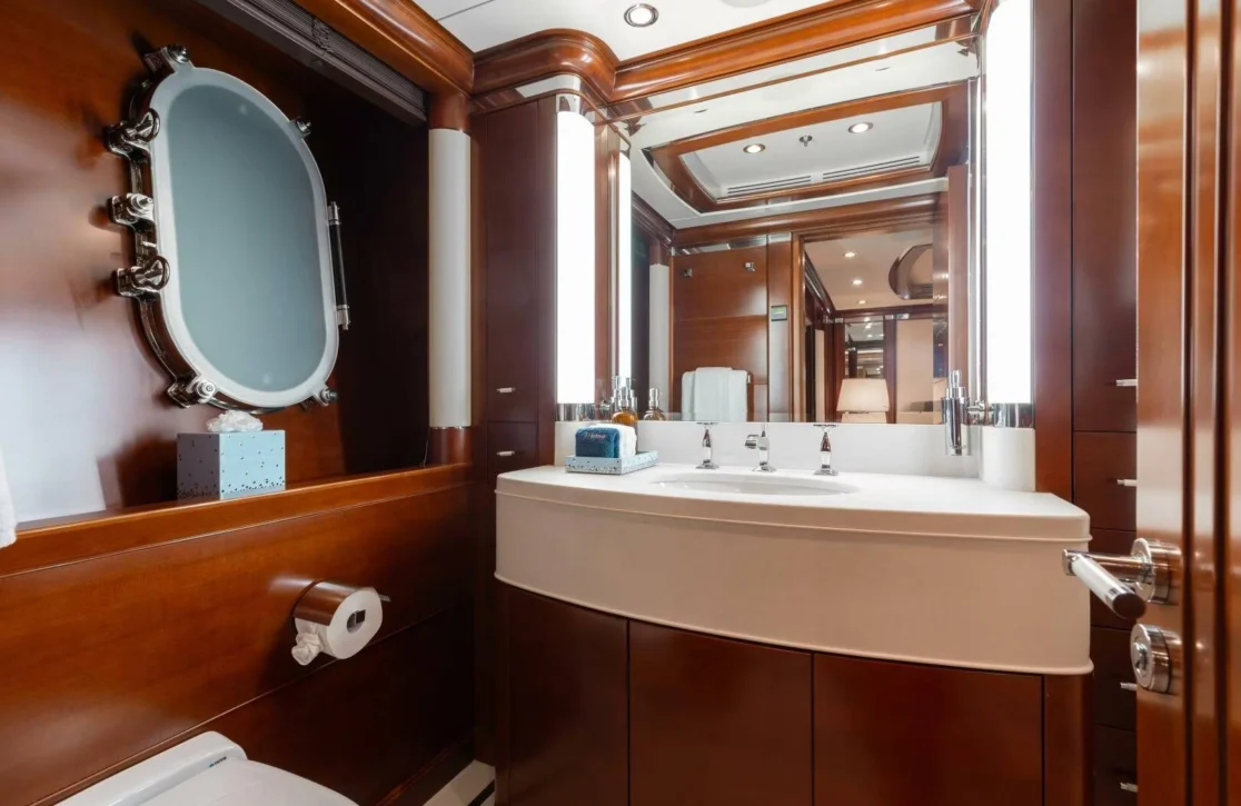 An image of Lady B yacht