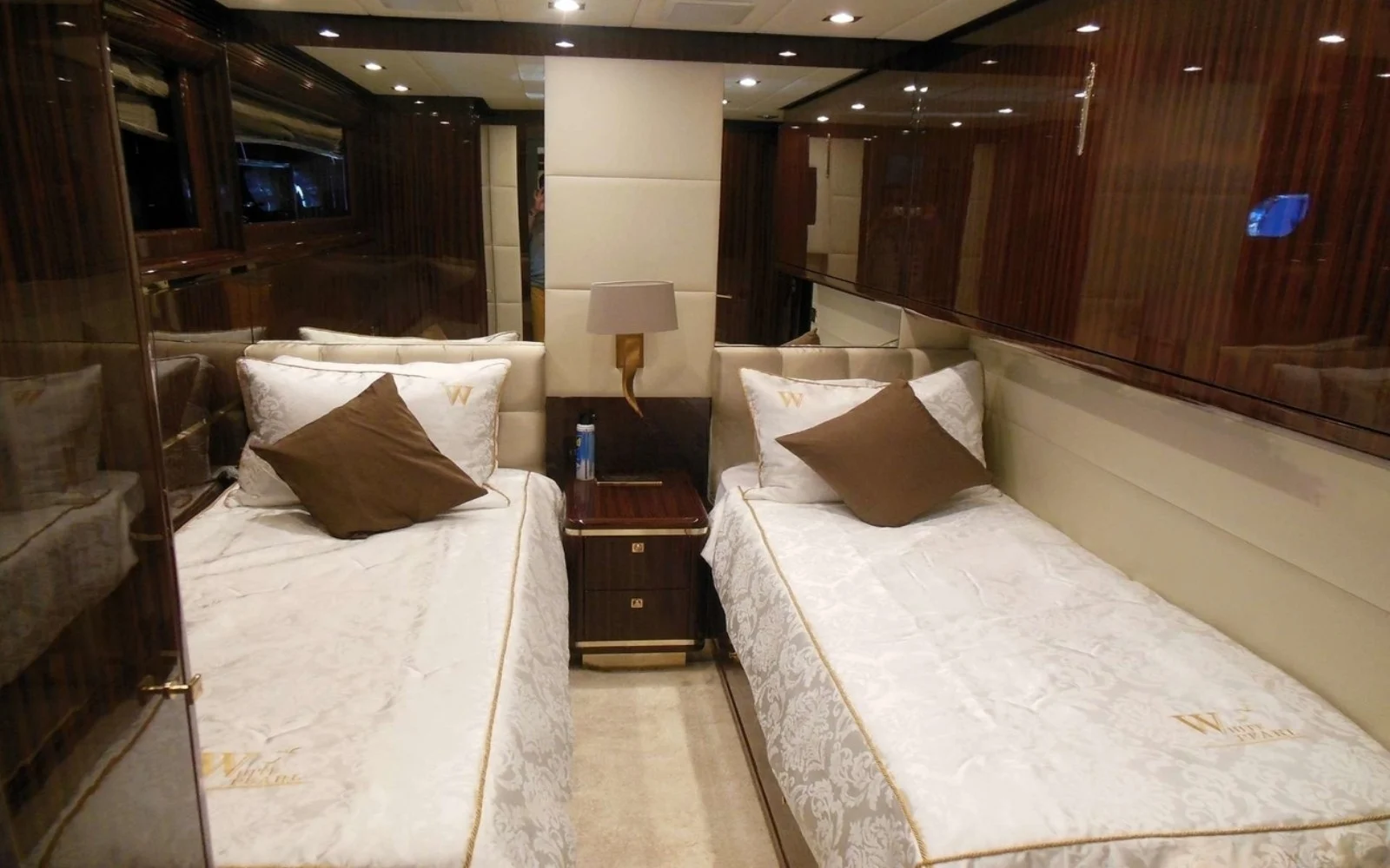 A preview of interior Bedroom cabin