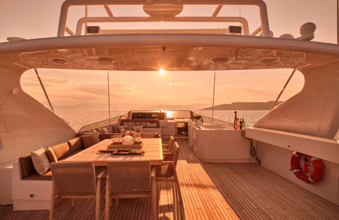 An image of Helios yacht