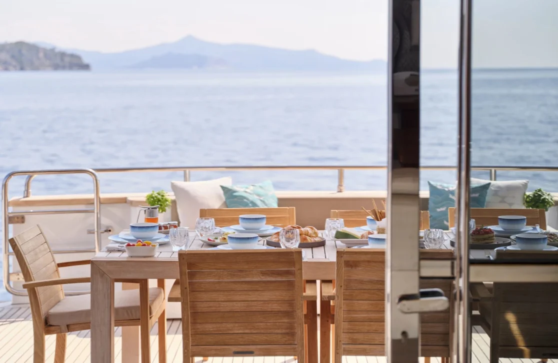 An image of Helios yacht