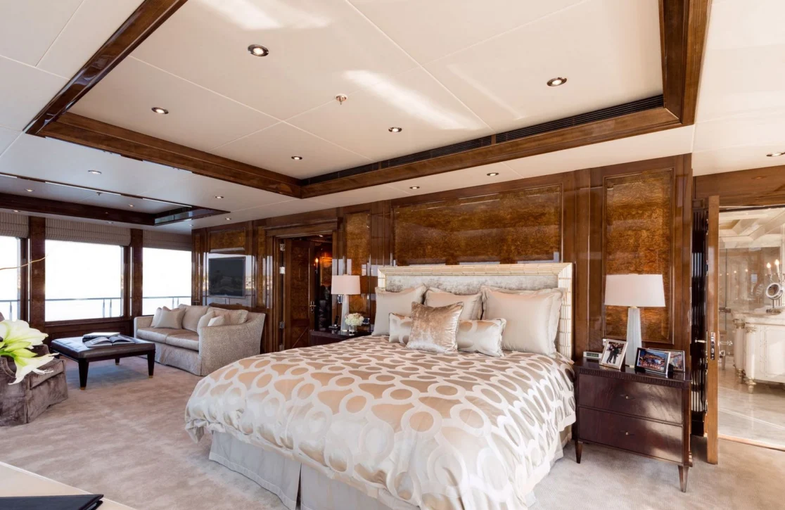 An image of Invictus yacht