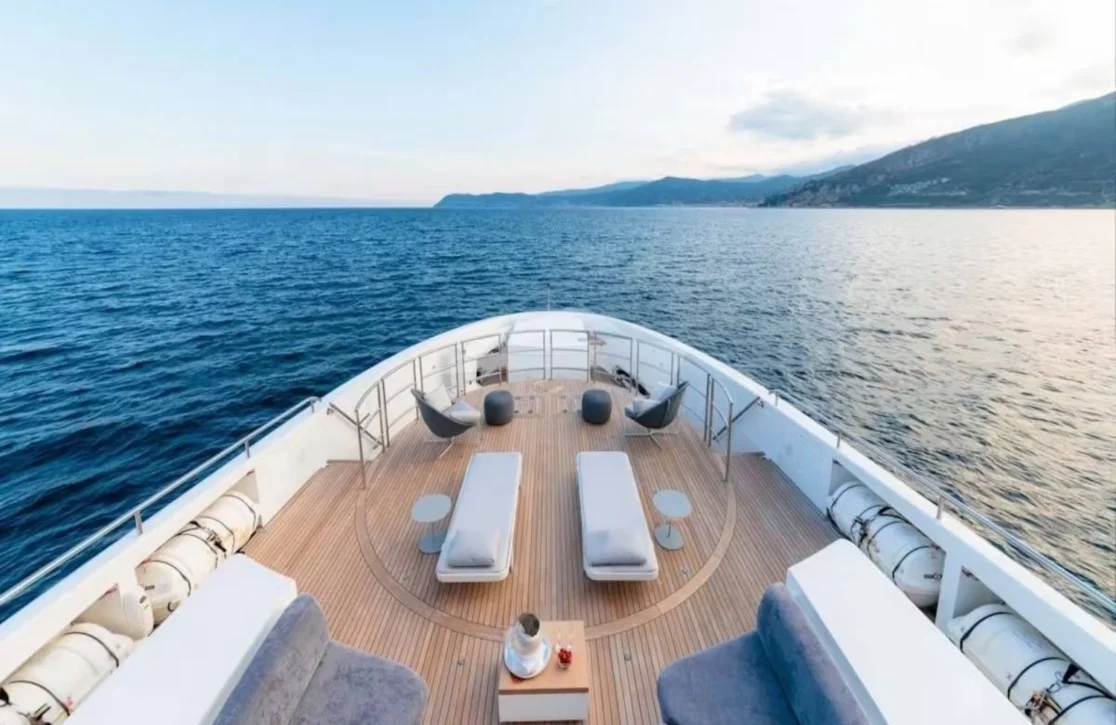 An image of Pearl yacht