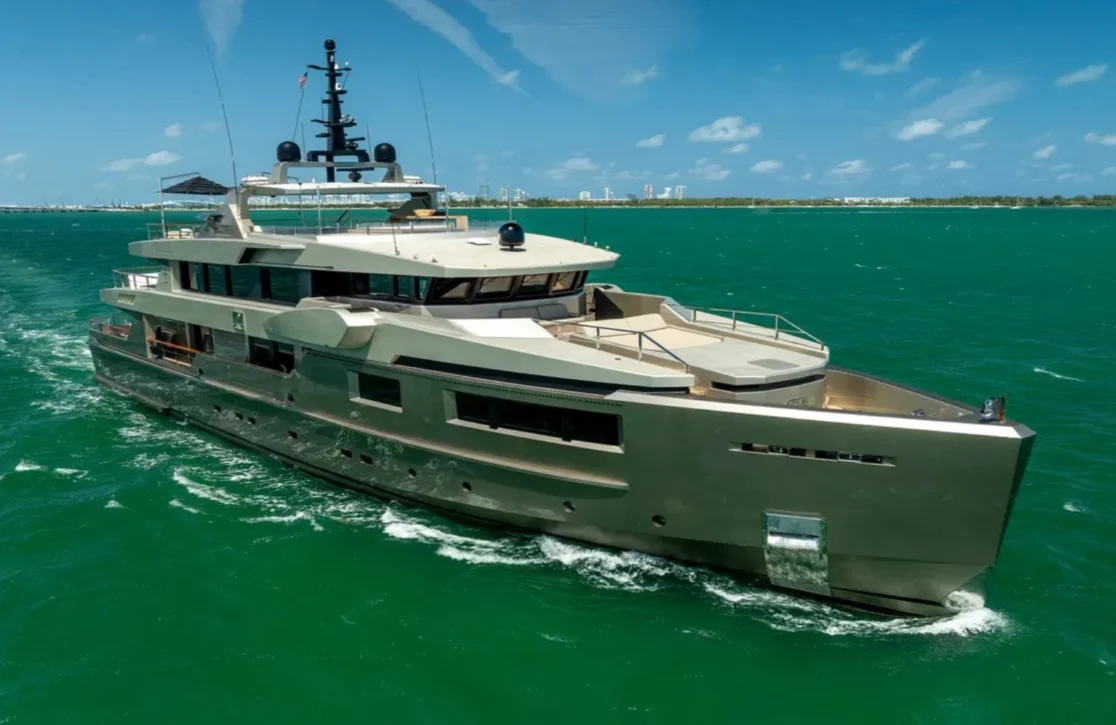 An image of Maverick yacht