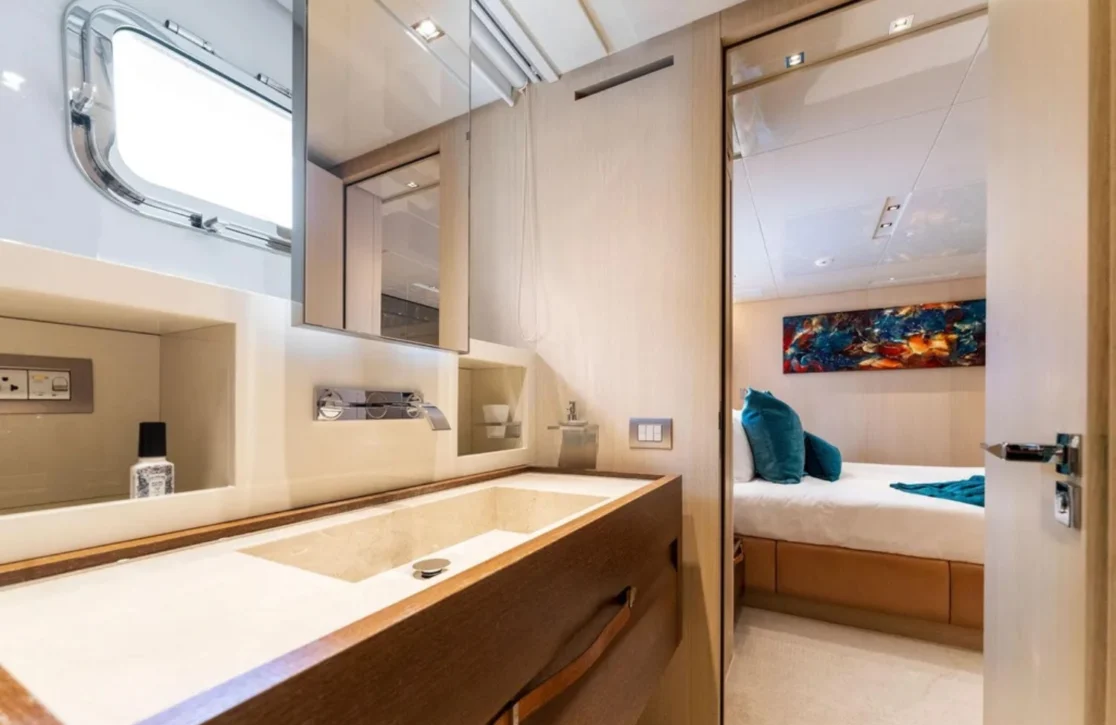 An image of Notorious yacht