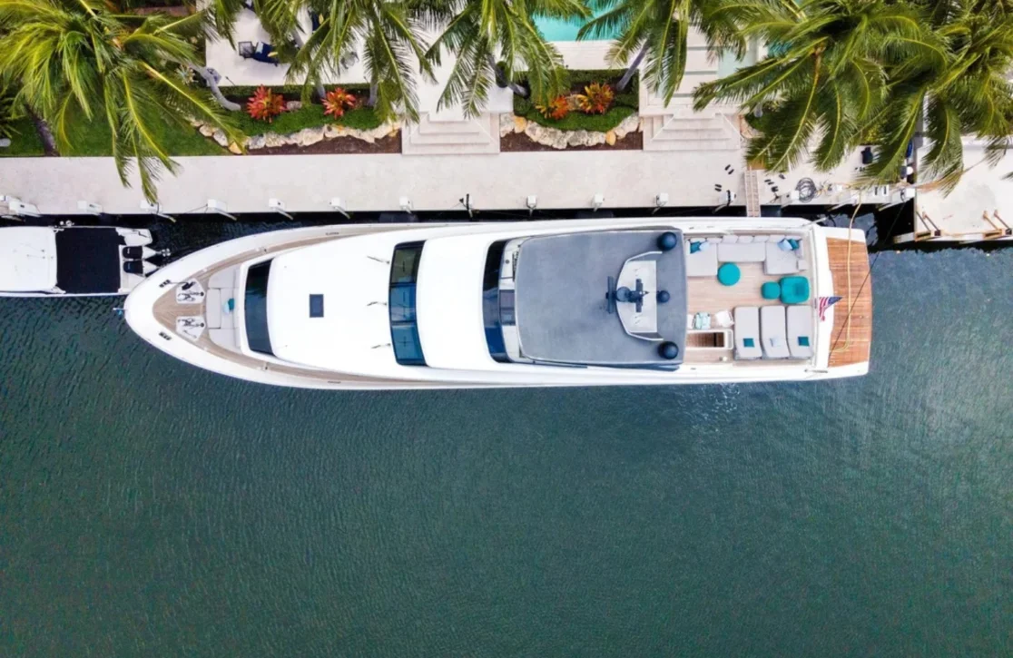 An image of Notorious yacht