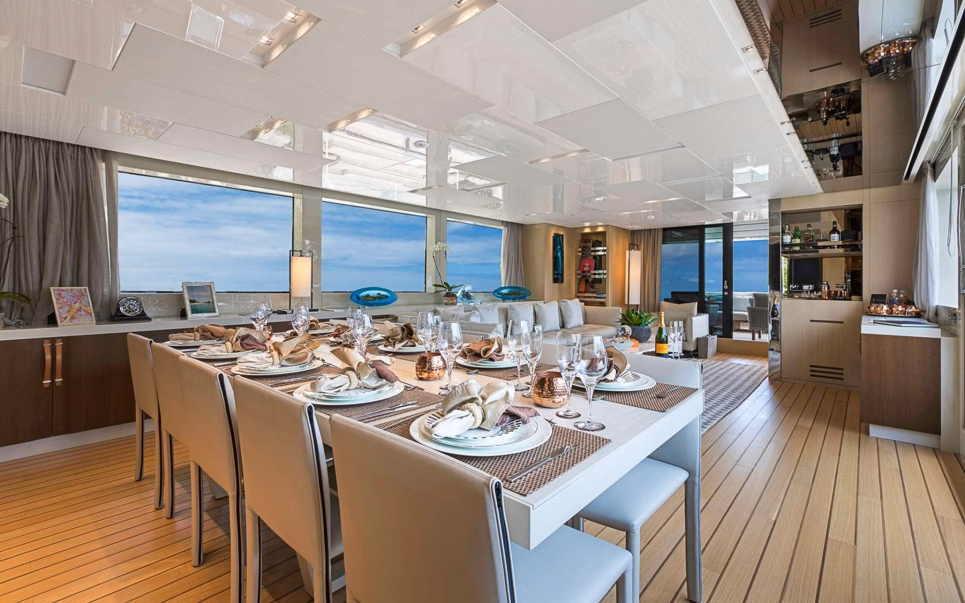 An image of Notorious yacht