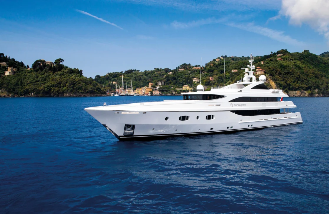 An image of Turquoise yacht