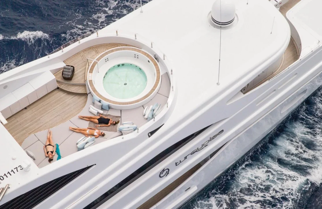 An image of Turquoise yacht