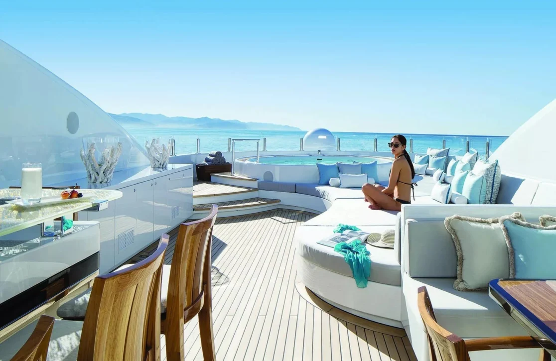 An image of Turquoise yacht