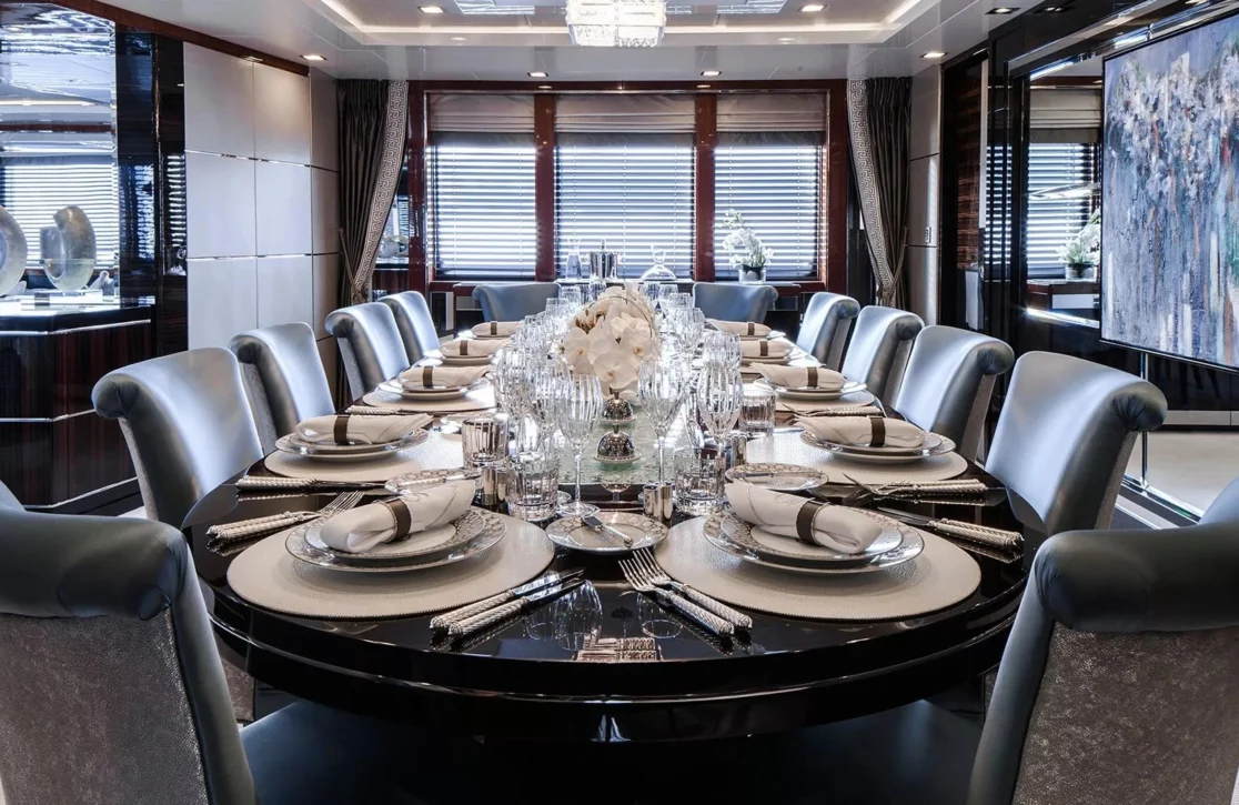 An image of Turquoise yacht