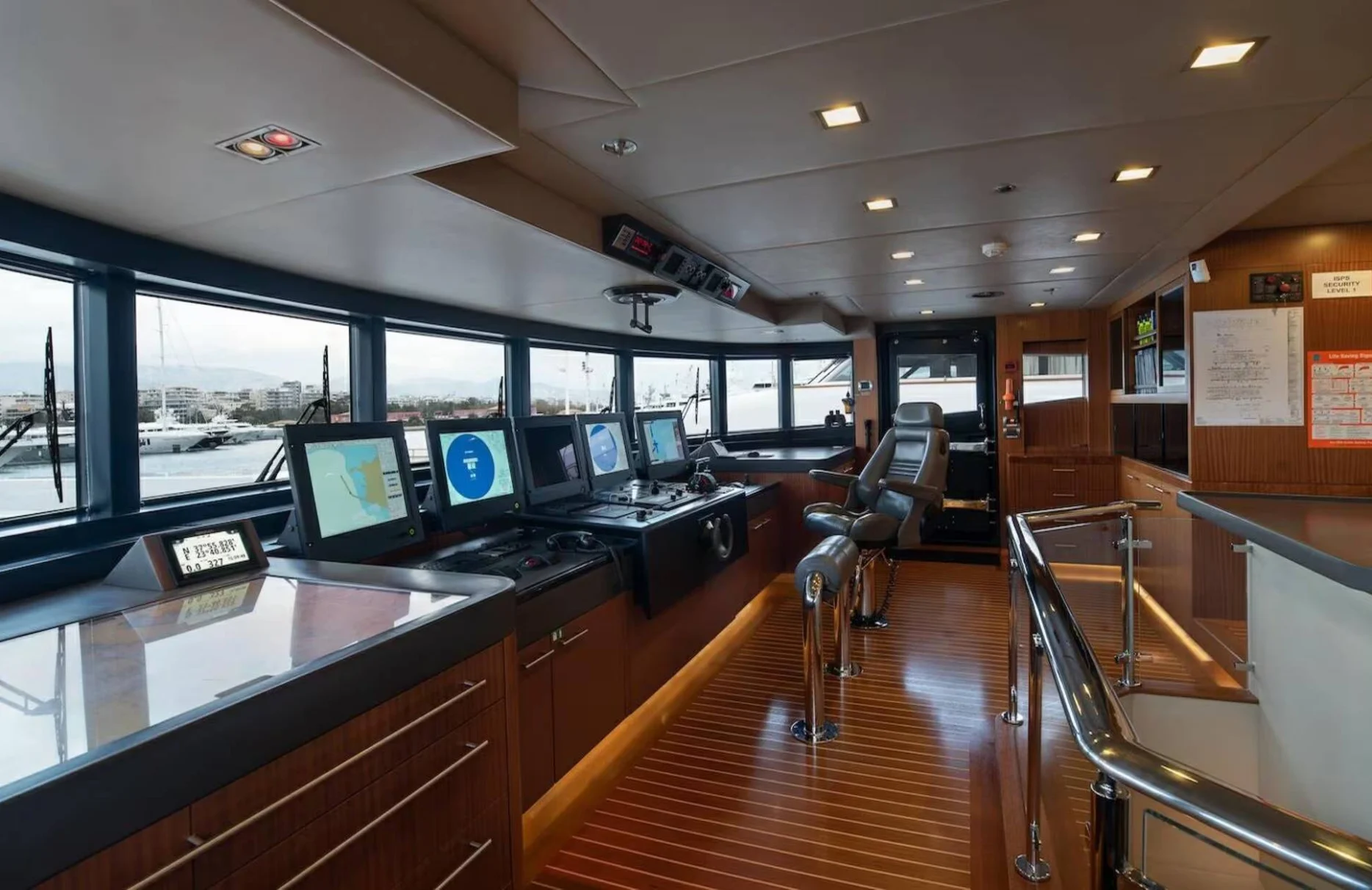 A preview of interior Bridge driving area