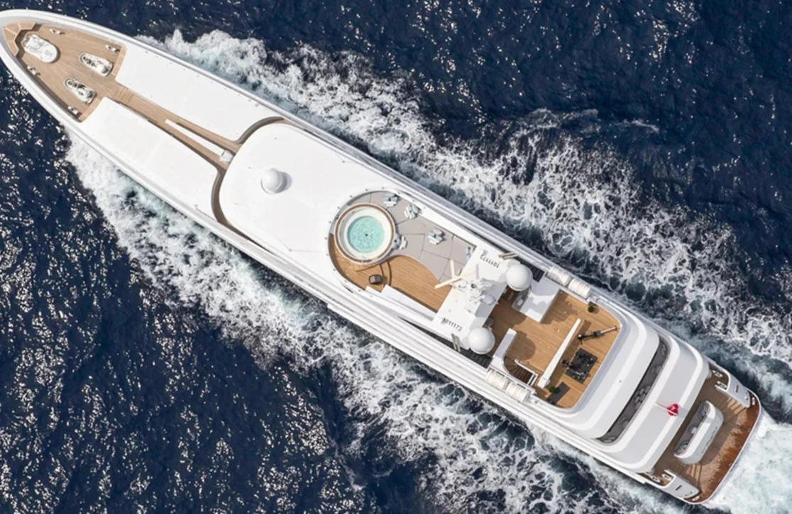 An image of Turquoise yacht