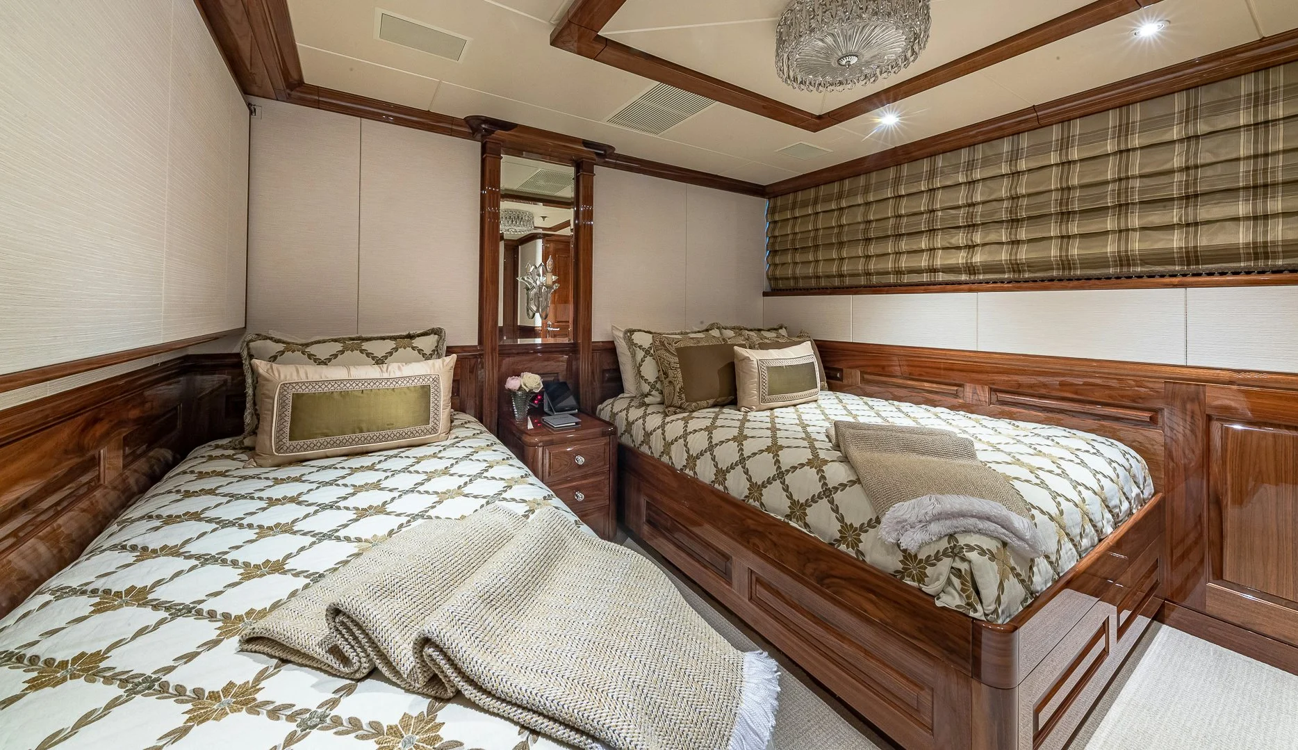 A preview of interior Bedroom cabin