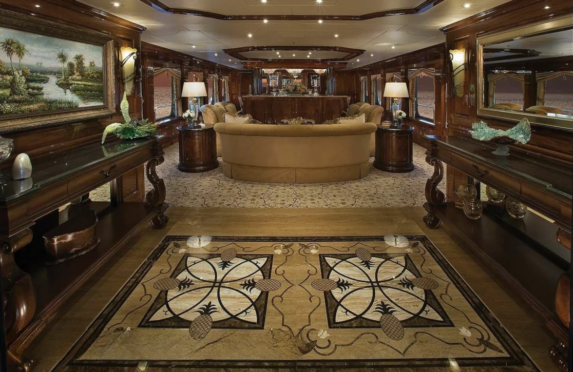 An image of Silver Lining yacht