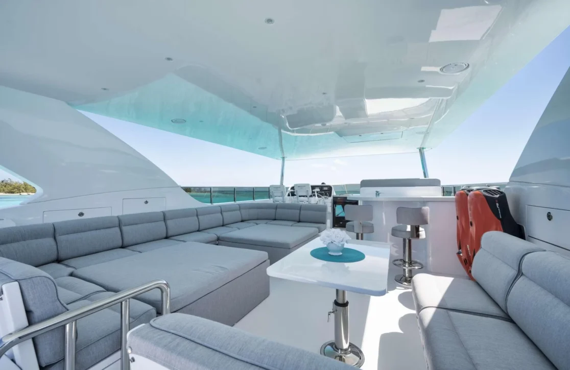 An image of Limitless yacht