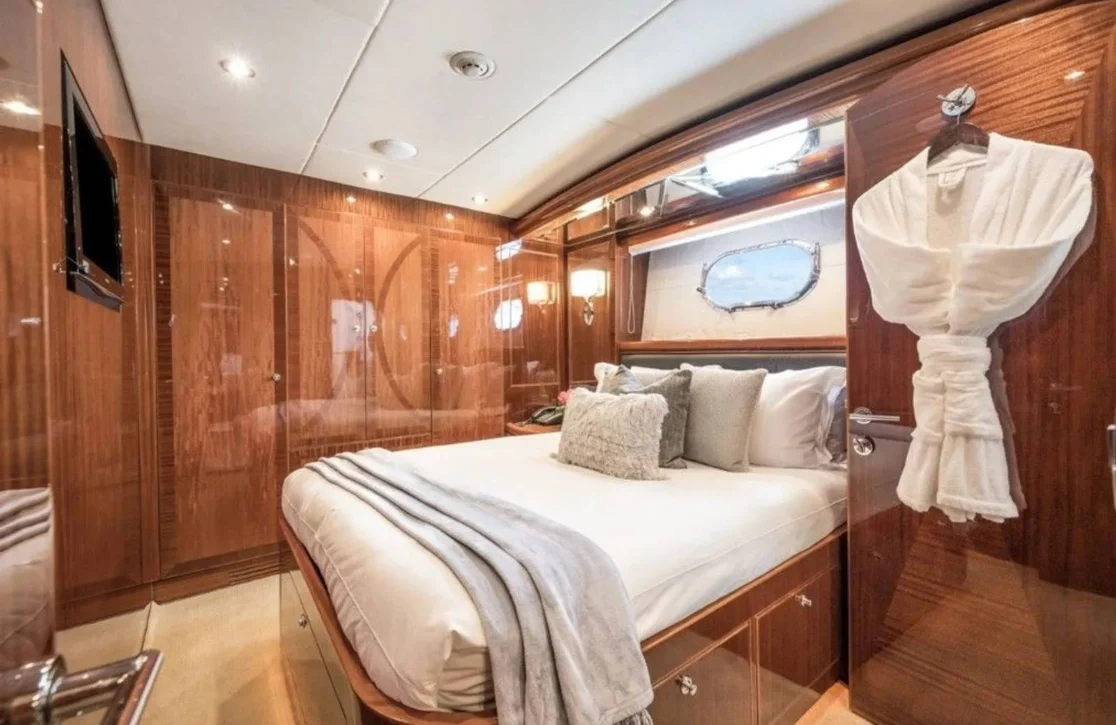 An image of Limitless yacht