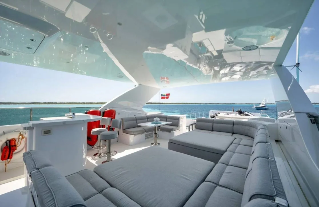 An image of Limitless yacht