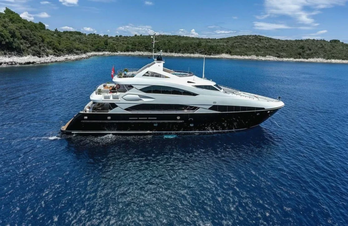 An image of Andromeda yacht