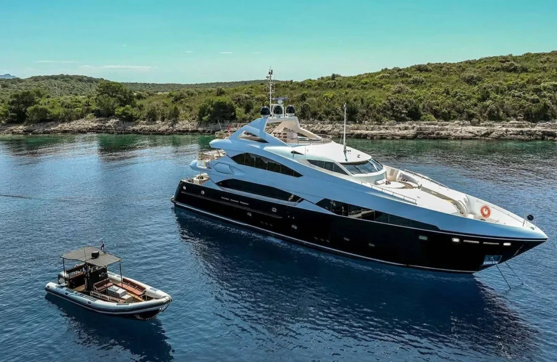 An image of Andromeda yacht