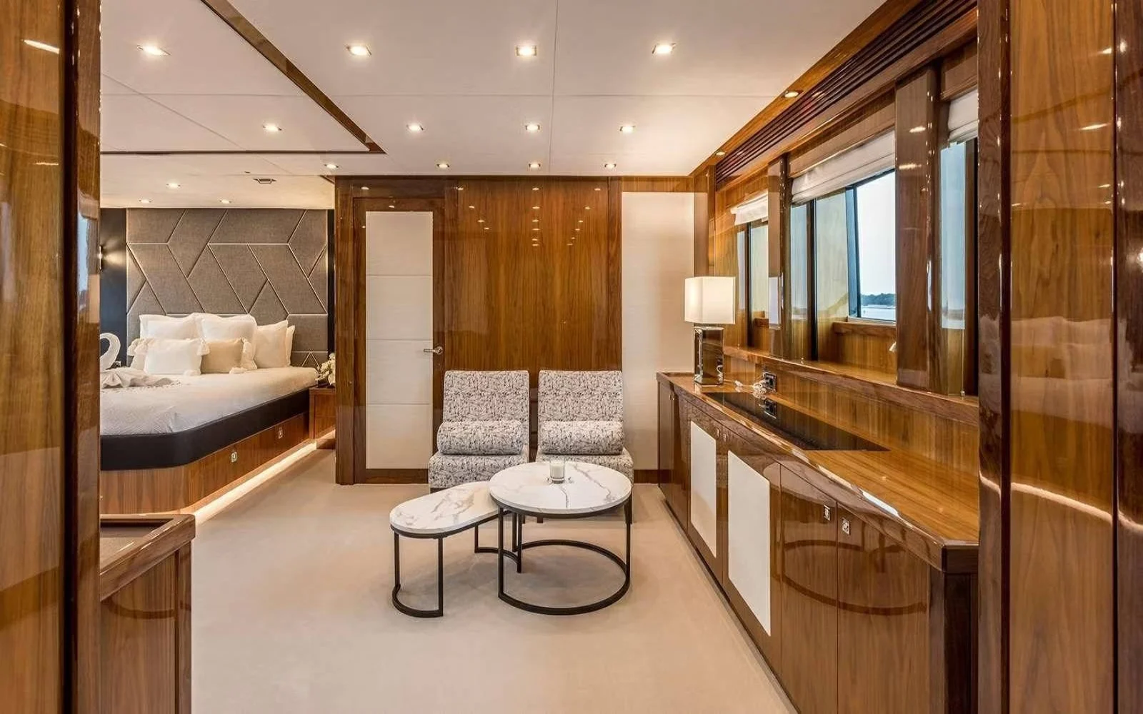 A preview of interior Bedroom cabin
