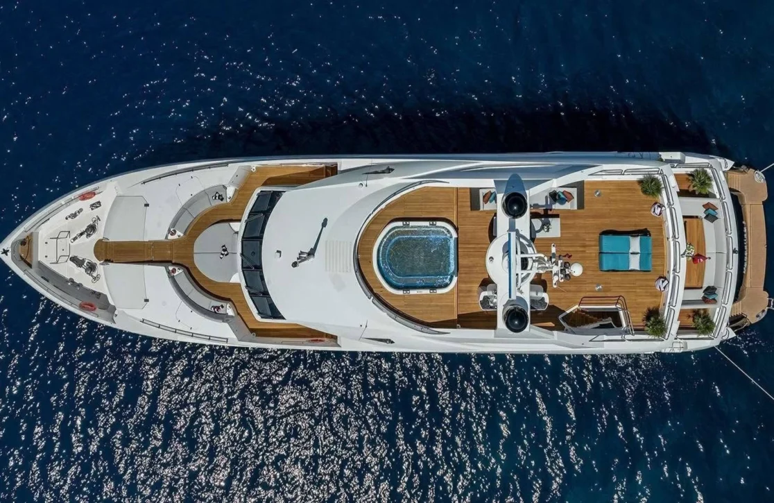 An image of Andromeda yacht