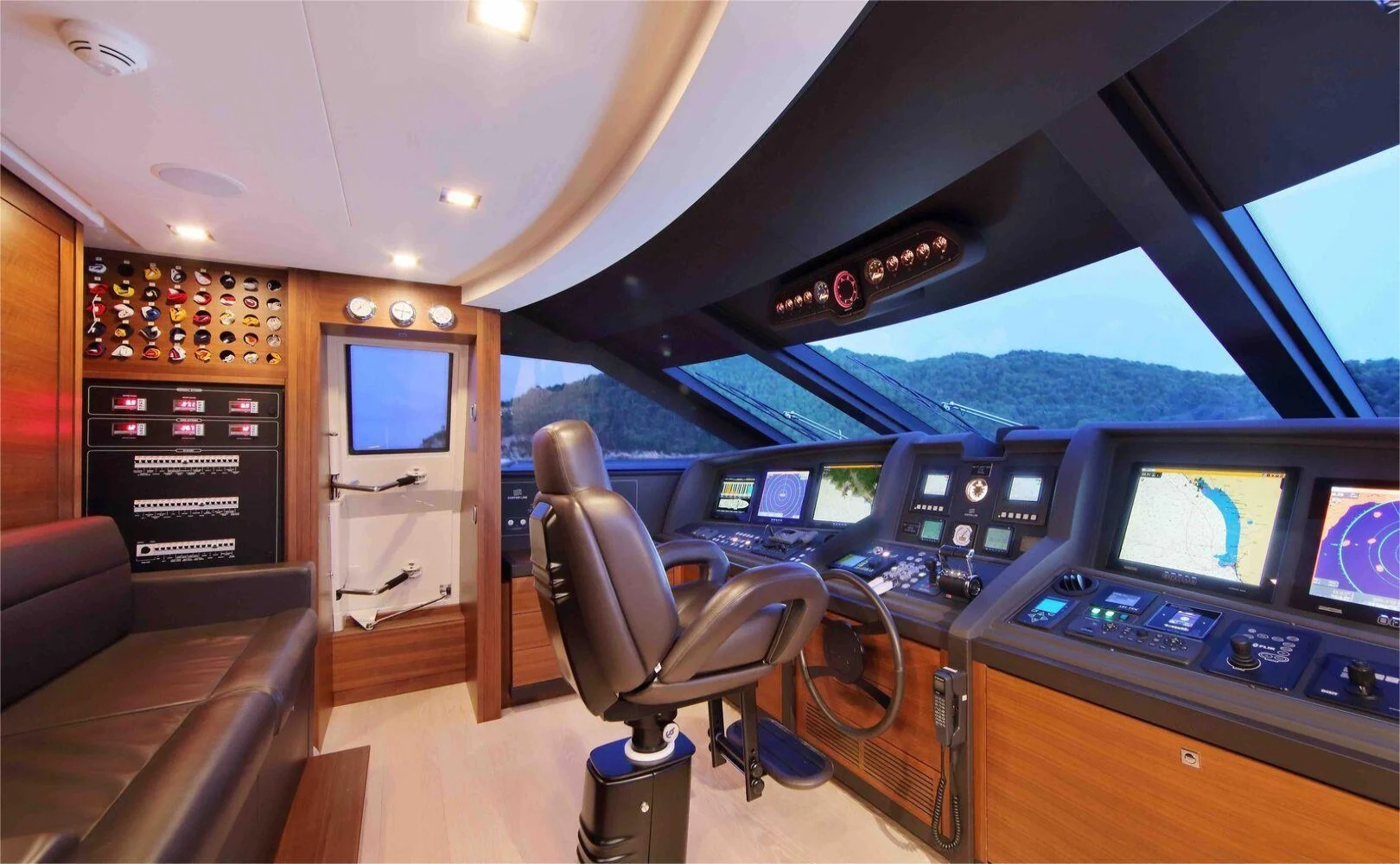 A preview of interior Bridge driving area
