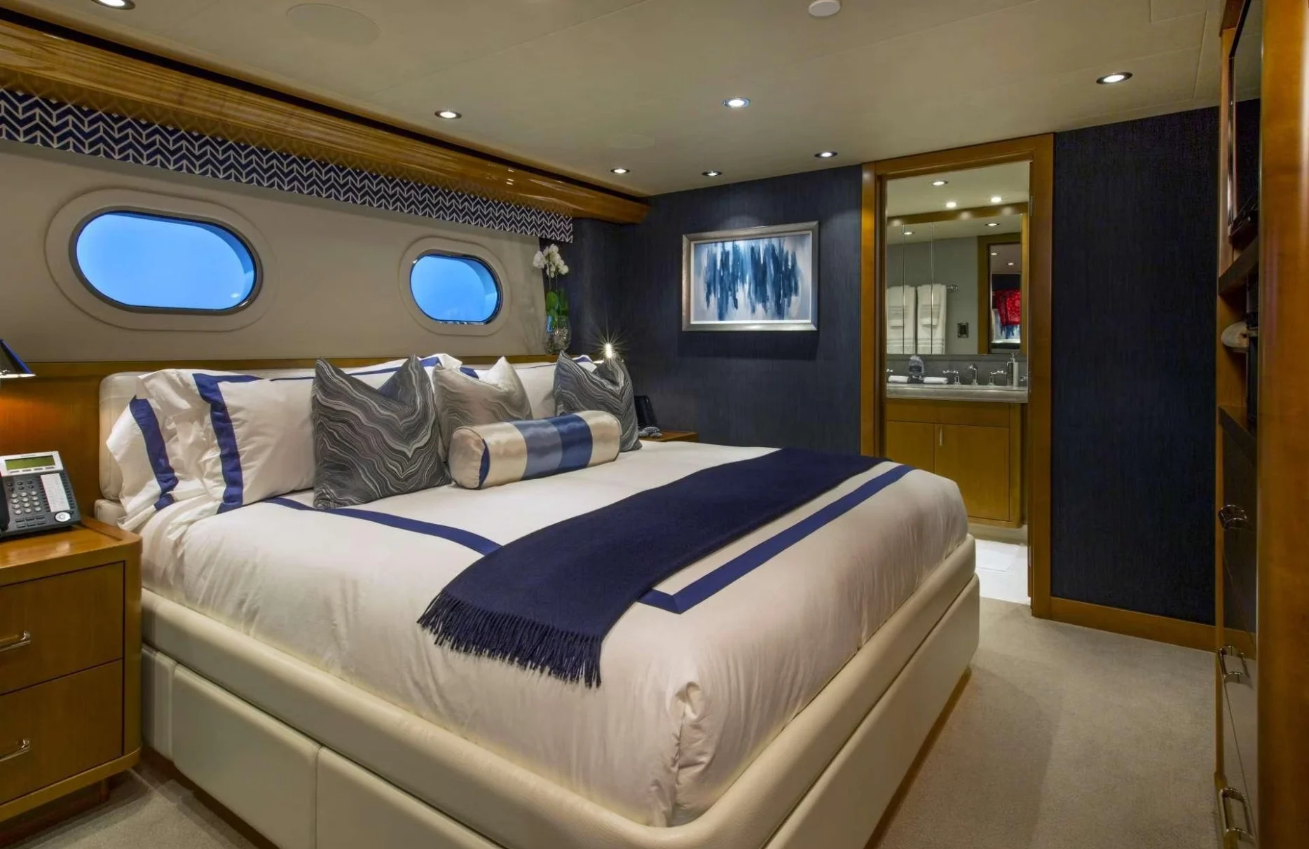 A preview of interior Bedroom cabin