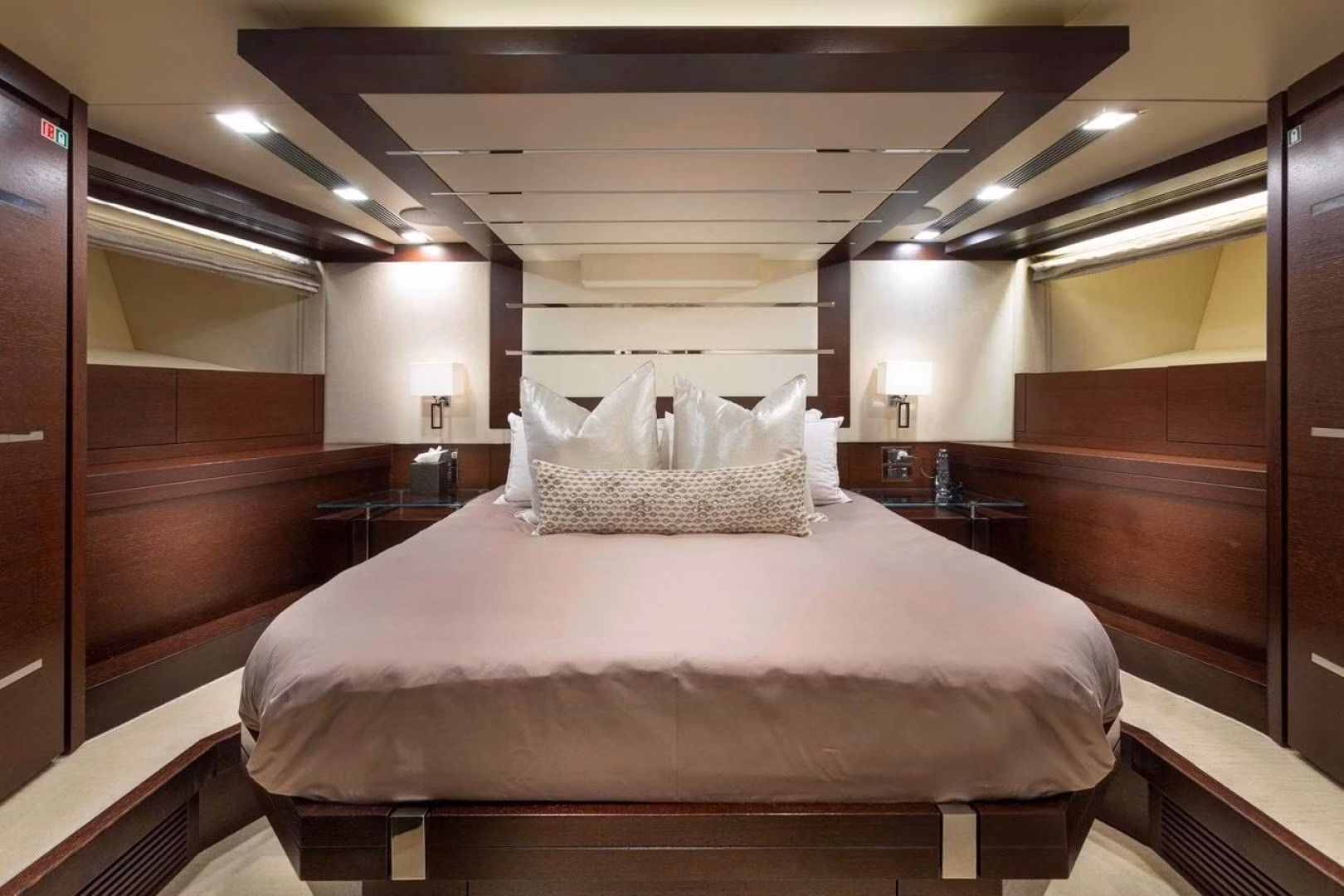 An image of Insieme yacht