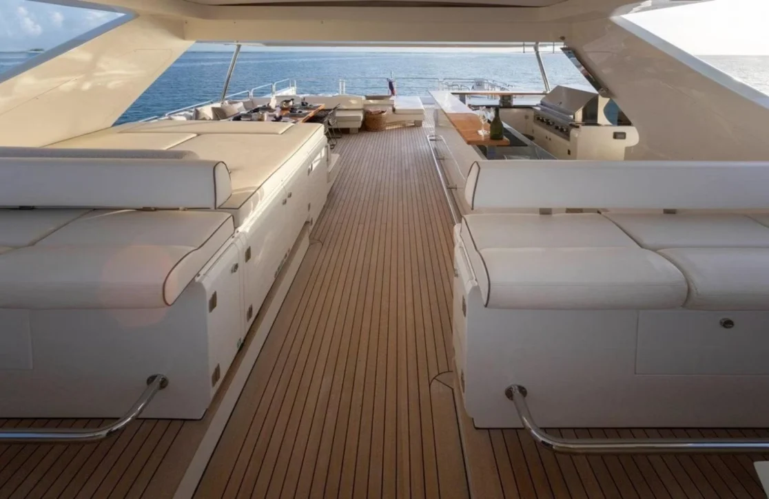 An image of Insieme yacht