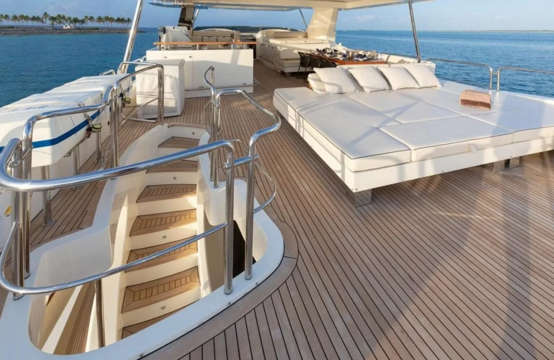 An image of Insieme yacht