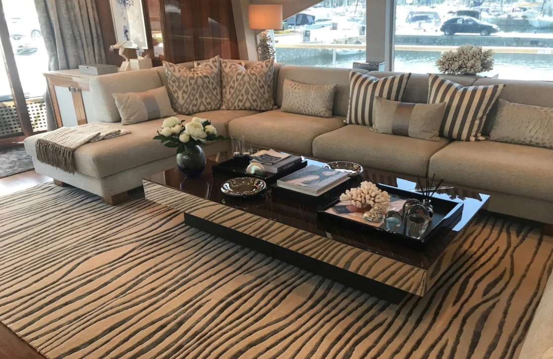 An image of Dragon yacht