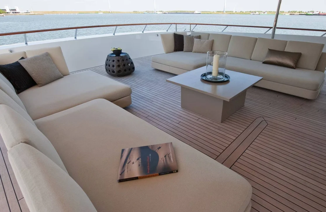 An image of Latitude yacht