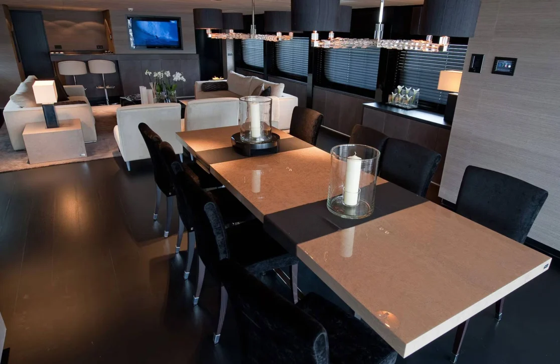 An image of Latitude yacht