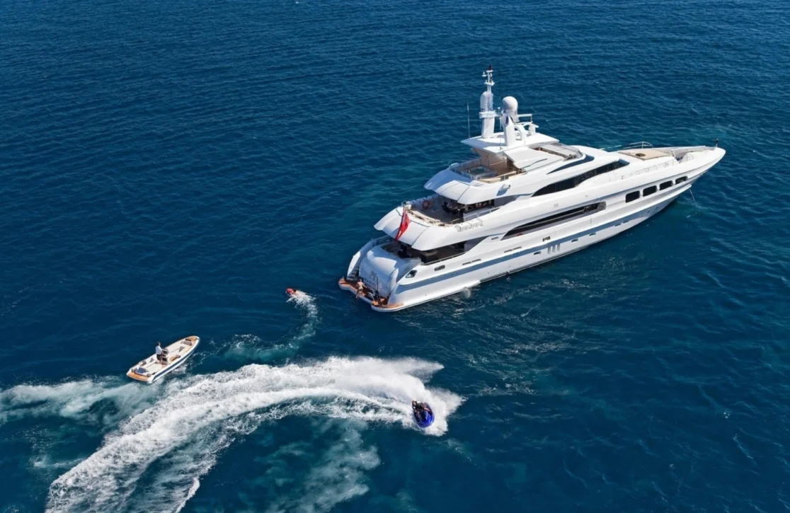 An image of Seven S yacht