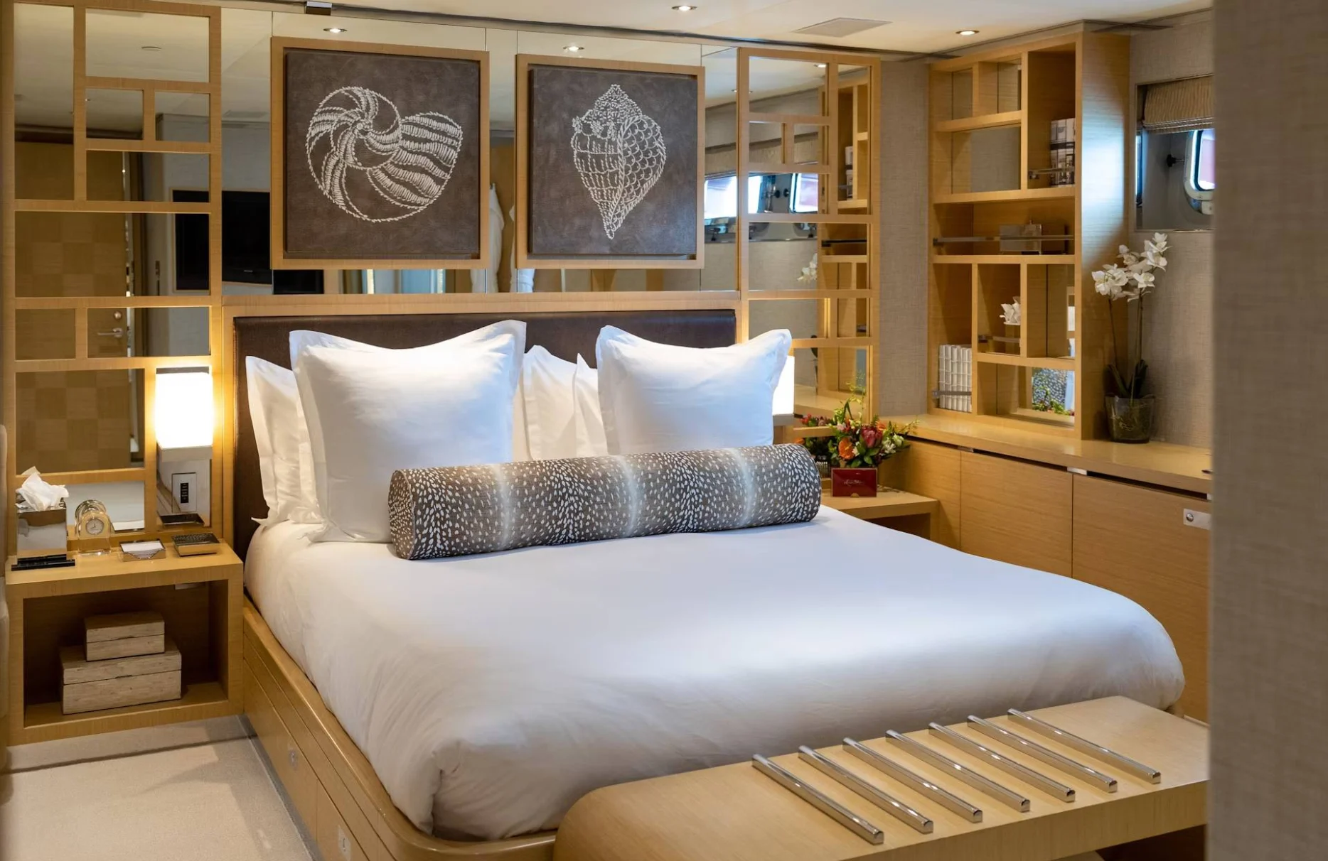 A preview of interior Bedroom cabin