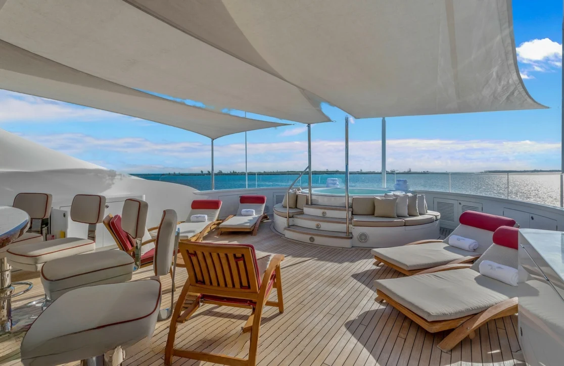 An image of Avalon yacht