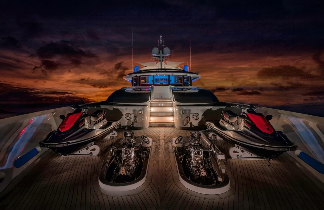 An image of Avalon yacht
