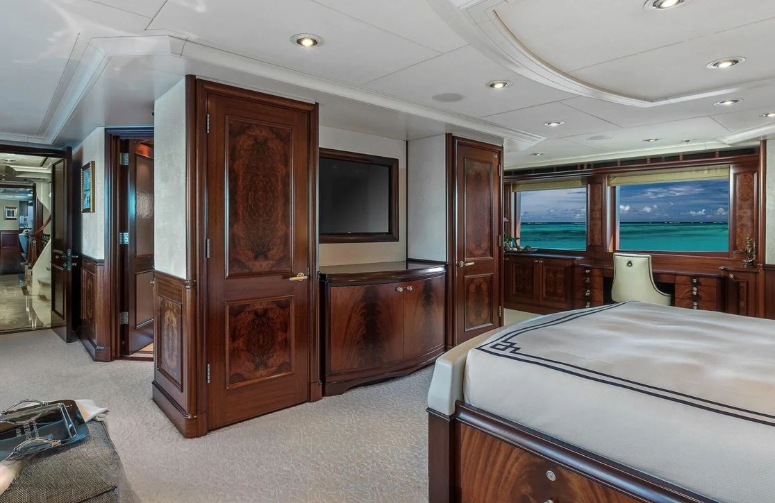 An image of Avalon yacht